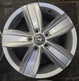 ORIGINÁL VW HLINÍKOVÉ DISKY 5x112 R16 - 7