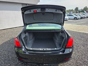 BMW Rad 7 730d - 7