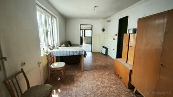 Menší rodinný dom - víkendový domček - 7