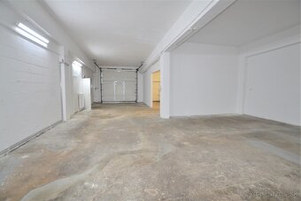 NA PRENÁJOM | 310 m2 – PRIESTORY + vyhradené parkovanie - 7