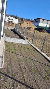 Ponúkame na prenájom 4 izbový byt v rodinnom dvojdome - 7