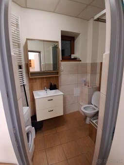 Prenájom 1,5 izbového bytu vo Zvolene. - 7