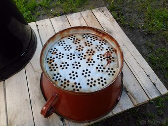 Smaltované hrnce, nádoby - 7