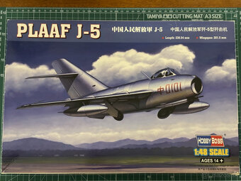 Plastikové modely lietadiel 1:48 - 7