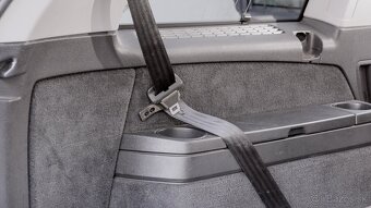 Držiaky pásov pre 3. rad sedadiel Volvo XC90 - 7
