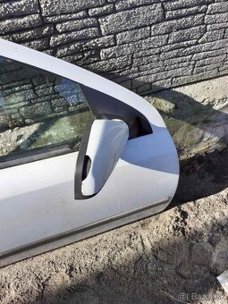 Predam predne spolujazdcove dvere na opel astra G - 7