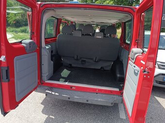 Predám Ford Transit Bus 2,2 TDCi - 7