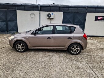 Kia Ceed 1.4 benzín - 7