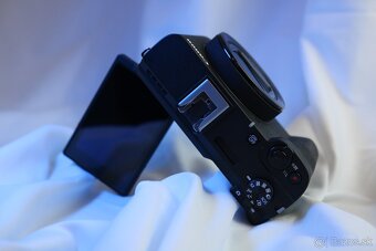 Predám/Vymením Canon Powerhot V1 - 7