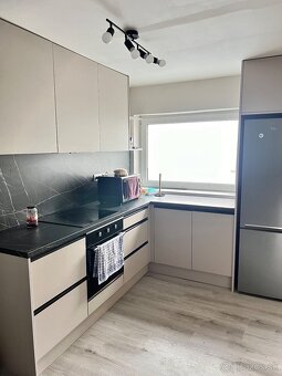 4 izbovy byt / firemný priestor - 7