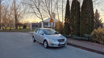 Kia Ceed benzín Automat - 7