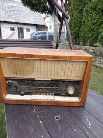 Retro radio - 7