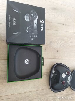 Xbox Elite Wireless Controller Series 1 - 7