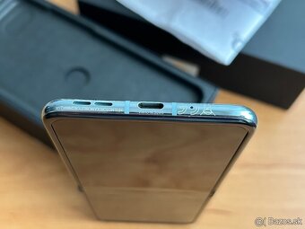 Motorola Razr 40 Ultra Glacier Blue 256GB - 7