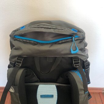 Turistický batoh BERG 60/70l - 7