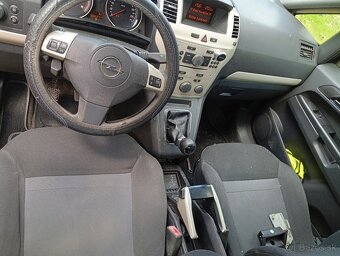 Opel Zafira - 7