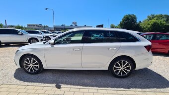 ŠKODA OCTAVIA COMBI 2.0 TDI STYLE DSG. - 7