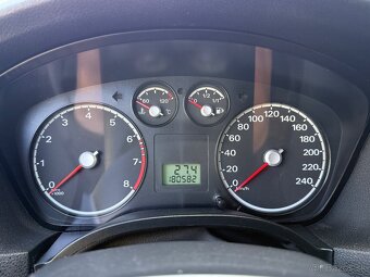 Ford Focus 1.6 74kW (Rezervované) - 7