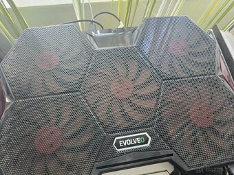 Herny notebook Legion 850e - 7