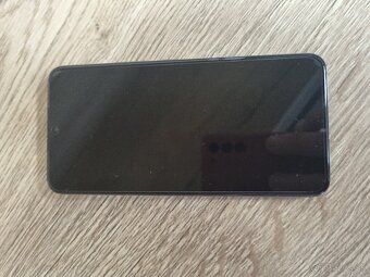 Samsung galaxy S22 8GB/128GB - 7