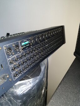 Roland M-24E Mixážny pult - 7