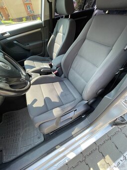 Golf 2,00TDi 103kw,MT/6. - 7