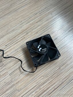 Fractal Era ITX + Fractal Ion SFX 650G + prislušenstvo - 7
