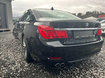 BMW Rad 7 730d - 7