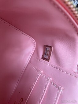 Kabelka Chanel Vanity z kůže, růžová se zlatými komponenty - 7