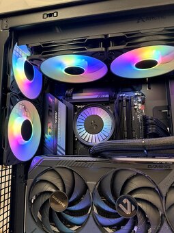 ⭐️ Ryzen 7 9800x3D, RTX 5090 32GB, 64GB RAM, 2TB SSD, 1200W - 7