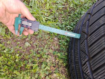 Zimne 275/40 R20, 106V Leao Winter Defender UHP, 2ks - 7