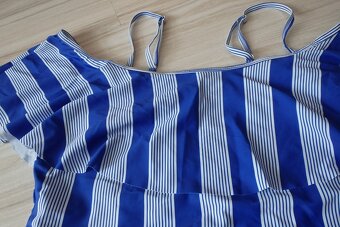 Modro biele plavky s volánikmi SHEIN, v. XL/XXL - 7