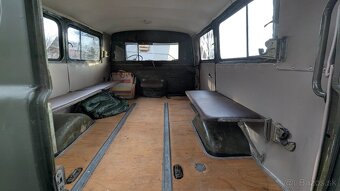 UAZ 452 Buchanka - 7