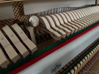 Zánovní Petrof 118 M1 rok v.2003 bílý lesk - 7