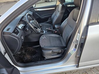 Škoda Octavia Combi 2.0 TDI M6 Ambition Navi DVD Koža Ťažné - 7