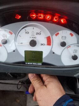 NEW HOLLAND B115 - 7