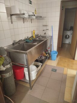 Pizzeria - 7
