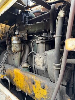 Nakladač volvo - 7