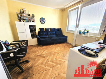 Na predaj 3 izbový byt s balkónom a klimatizáciou, 76 m2, Tr - 7