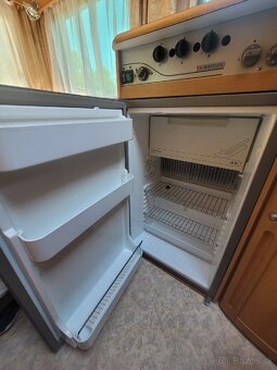 Predám karavan Adria - 7