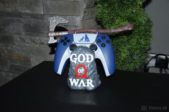 Stojan na ovladac Gof of war - 7