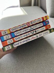 Na predaj knihy v angličtine DIARY of a Wimpy Kid - 7