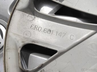 Puklice 15" VW Polo - 7
