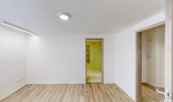 CENTRUM veľký 2 izb.byt 60 m2 + parkovacie miesto - 7