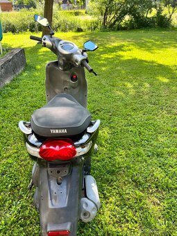 Skúter Yamaha Neos 50 4T čierny - 7