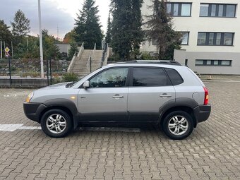 Hyundai Tucson 2.0 CRDI 4x4 - 7
