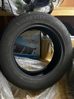 Pneumatiky zimné Vredestein 215/60 R17 - 7