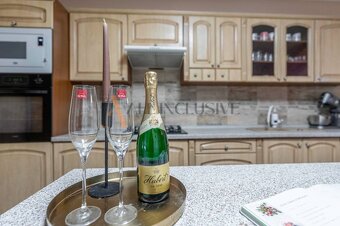 ALL INCLUSIVE l NA PREDAJ PRIESTRANNÝ RODINNÝ DOM V OBCI KAJ - 7