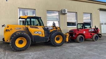 Teleskopicky nakladač JCB 520-40 - 7