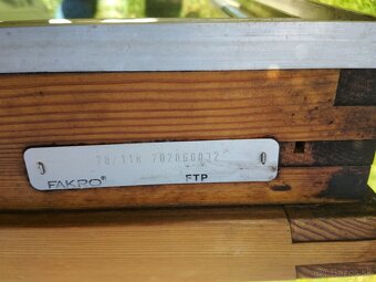 Strešné okno FAKRO 78x118 - 7